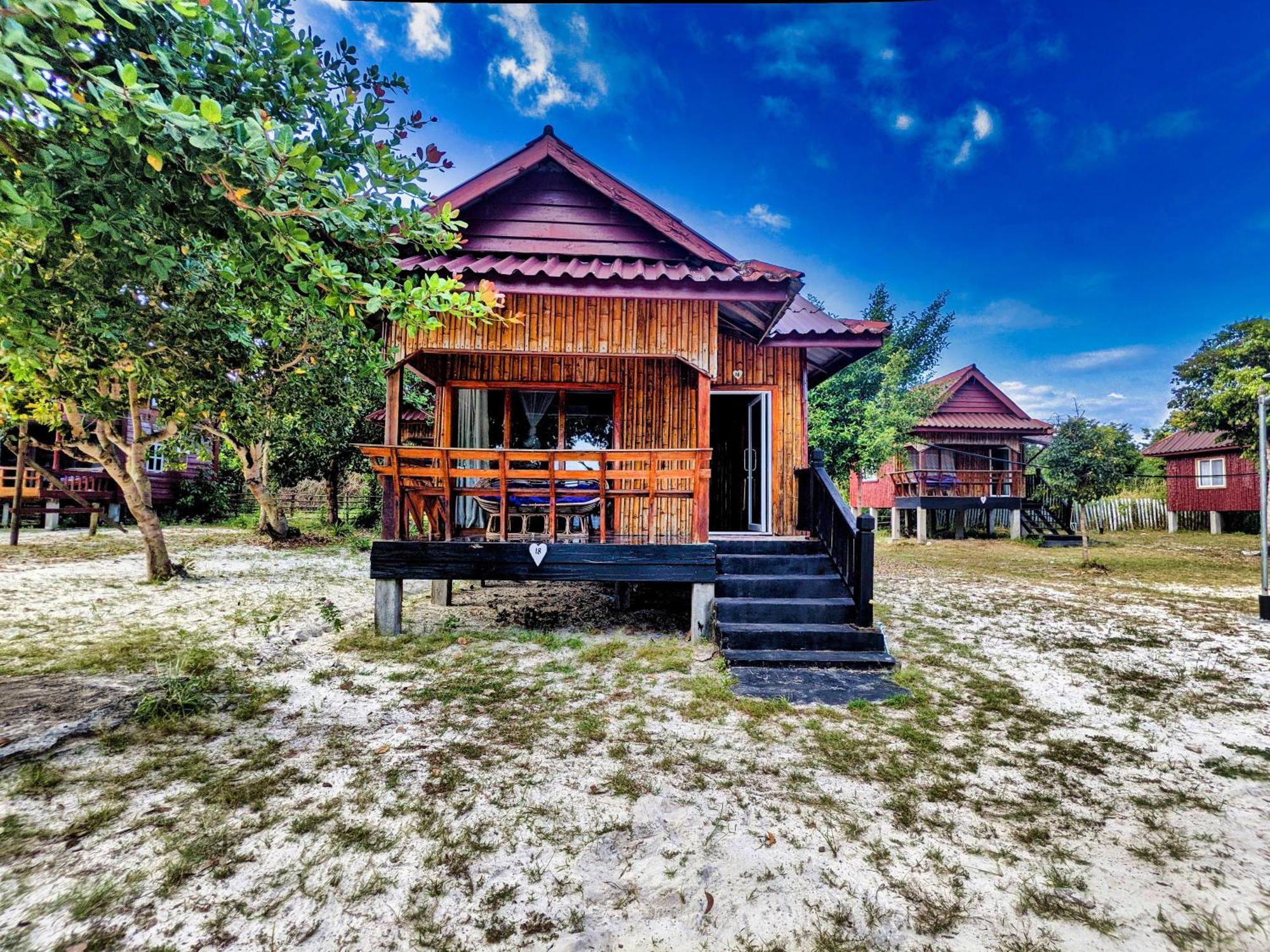 Pura Vita Resort Kaoh Touch Екстериор снимка